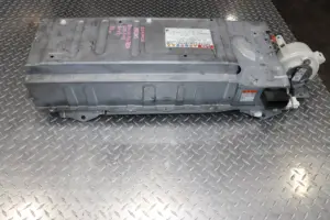 JDM 2010 - 2015 TOYOTA PRIUS 2011 - 2017 LEXUS CT200H 1.8L HYBRID BATTERY LOW MILES TESTED - Image 3