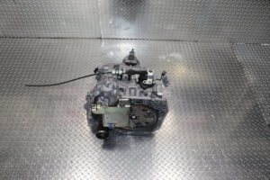 JDM HR16DE 2013 - 2019 NISSAN VERSA 1.6L AUTOMATIC CVT TRANSMISSION #1