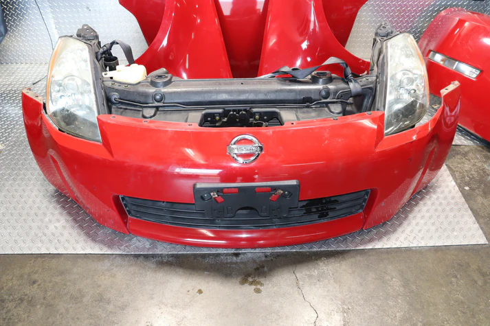 IMG 7022 JDM 2003 - 2006 NISSAN 350Z Z33 FAIRLADY Z COMPLETE FRONT NOSE CUT AND REAR END SWAP - Image 1