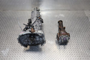 JDM 2008-2014 Subaru Impreza 5 Speed Manual Awd Transmission 4.44 final ratio - Image 3