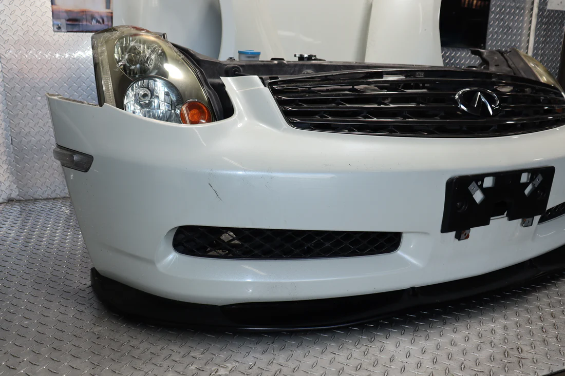 IMG 8357 JDM 2003 - 2007 INFINITI G35 COUPE COMPLETE FRONT END NOSE CUT - Image 1
