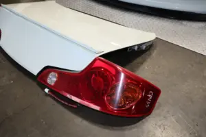 JDM 2003 - 2007 INFINITI G35 COUPE COMPLETE FRONT END NOSE CUT - Image 11