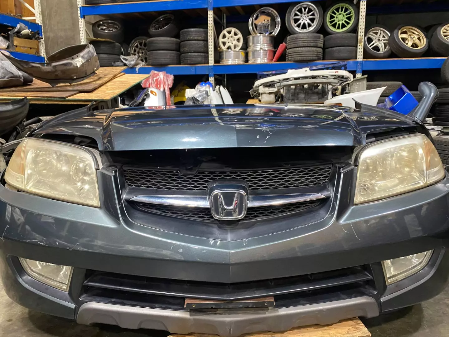215700995 4071886466235305 3093192453290921308 N 6526405aa7659 2 JDM HONDA /ACURA MDX FRONT END , NOSE CUT - Image 1