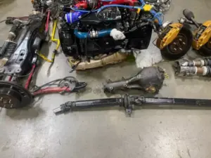 JDM EJ207 WRX STI V7 COMPLETE ENGINE AND 6 SPEED MANUAL TRANSMISSION, WIRE ,ECU, BREMBOS, REAR MATCHING DIFF - Image 7