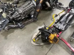 JDM WRX STI EJ207 V7 COMPLETE ENGINE ( EJ207DW3CR ) 6 SPEED TRANSMISSION ((TY856WB1) , ECU WIRE LOOM , SPEC C - Image 4