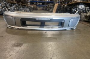 JDM SUBARU FRONT BUMPER FOR WRX STI VERSION 7 WAGON GDA 2002-2003 BUGEYE - Image 5