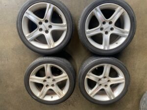 JDM TOYOTA ALTEZZA /LEXUS IS 300 OEM WHEELS 5X114.3 17X7JJ OFFSET 50 1998-2005 , WITH USED TIRES - Image 3