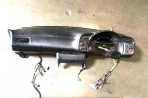 JDM HONDA S2000 RHD DASH BOARD &GUAGE CLUSTER , RIGHT HAND DRIVE AP1,AP2 - Image 2