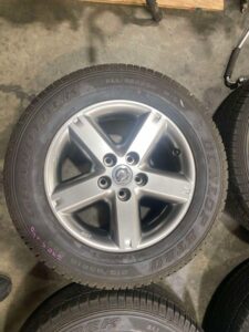 JDM USED NISSAN OEM WHEELS AND USED TIRES SPEC : 5X114.3 16.5JJ OFFSET 40 - Image 2