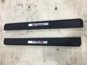 JDM ACURA RSX DC5 TYPE-R DOOR SILLS - Image 3