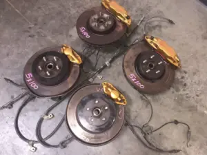 JDM SUBARU STI BREMBO 5X100 BRAKE ASSEMBLY - Image 6