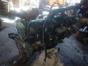 1999 Volvo D7C Turbo Diesel Engine RUNS EXC! 275 HP D7 Truck - Image 2