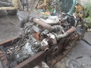 2004 Nissan J05D-TA Turbo Diesel Engine GOOD RUNNER! J05 Hino Truck - Image 3