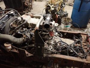 2004 Nissan J05D-TA Turbo Diesel Engine GOOD RUNNER! J05 Hino Truck - Image 2