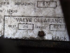 1984 Mack EM6-285 - Image 9