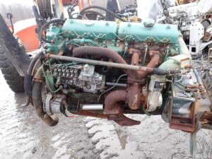 1984 Volvo TD60B Diesel Truck Engine - Image 6