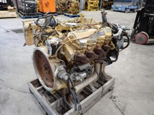 1986 CAT 3208 Diesel Engine 16K MILES! AR # 7C-1553 - Image 4