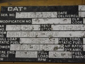 1986 CAT 3208 Diesel Engine 16K MILES! AR # 7C-1553 - Image 9