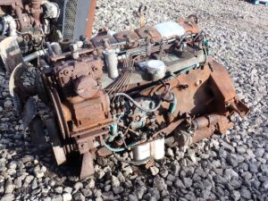1992 International DT466 Turbo Diesel Engine 230 HP - Image 3