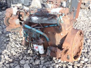 1992 International DT466 Turbo Diesel Engine 230 HP - Image 4