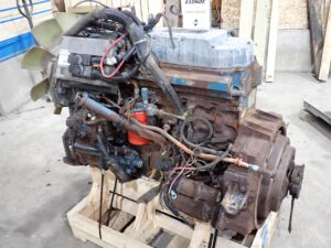 1998 International DT530E Diesel Engine 275 HP 23K ORIGINAL MILES! - Image 10