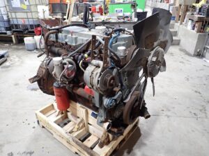 1998 International DT530E HT Diesel Engine 300 HP! 19K MILES! - Image 10