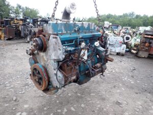 2000 International DT466E 190 HP Truck Engine - Image 4