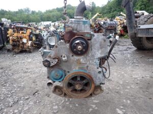 2000 International DT466E 190 HP Truck Engine - Image 5