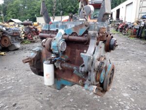 2000 International DT466E 190 HP Truck Engine - Image 6