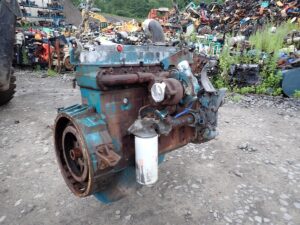 2000 International DT466E 190 HP Truck Engine - Image 8