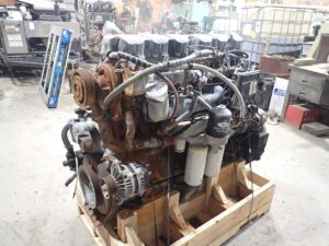 2000 Mack E7-460XT Turbo Diesel Engine - Image 6