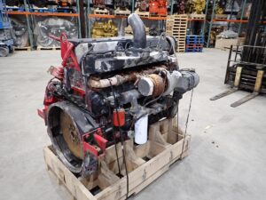 2002 Cummins ISM 350V Diesel Engine CPL 2608 CM570 w/ JAKE BRAKE - Image 6