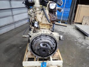 2004 Cummins C8.3-300 Diesel Truck Engine CPL 2101 - Image 4