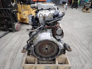 2004 Mercedes OM906LA - Image 2