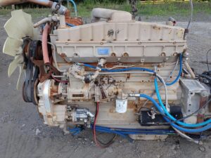 2005 Cummins NTC300 BIG CAM 3 Diesel Engine - Image 3