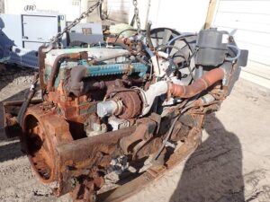 2005 International DT570 9.3 Liter Truck Engine - Image 4