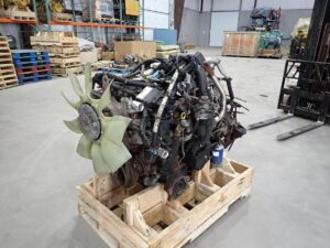 2007 Isuzu 6HK1X Diesel Truck Engine 57K MILES
