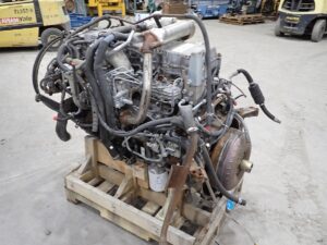 2008 Isuzu 6HK1 Diesel Truck Engine - Image 2