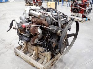 2008 Isuzu 6HK1 Diesel Truck Engine - Image 6