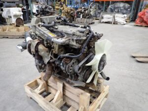 2010 Isuzu 4HK1-TC Diesel Engine 25K MILES! - Image 6
