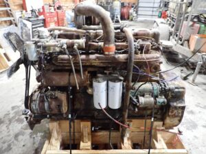 Mack ENDT 675 Diesel Engine - Image 9